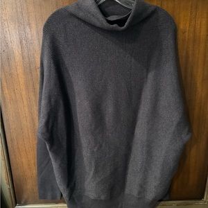 Tutleneck Batwing Sweater.